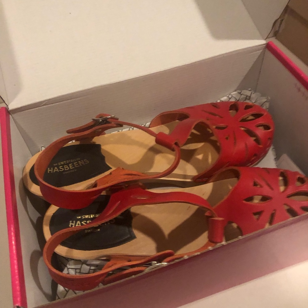 Swedish Hasbeens red Lacey sandals size eu 40